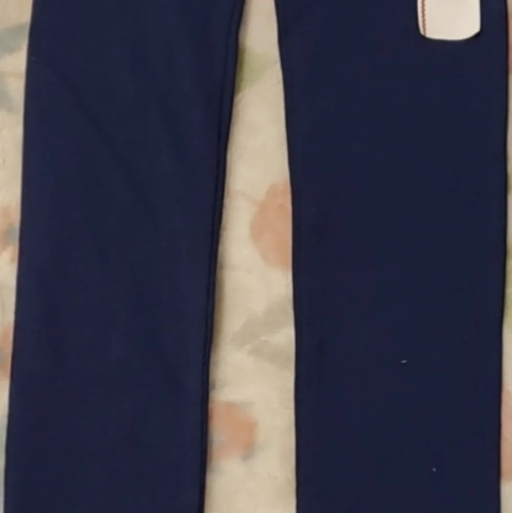 Kids - Picture 3 of 4